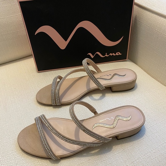 N By Nina Solita Sandal (Women Size 7) - Picture 2 of 7
